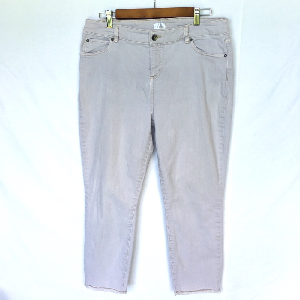 Women’s Ecru Whitewashed Gray Fringe Jeans Size 6